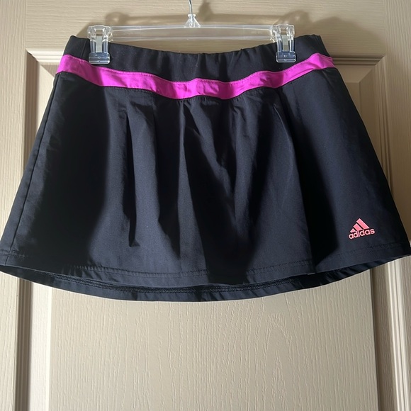 EUC Adidas Tennis Skirt - Picture 1 of 5